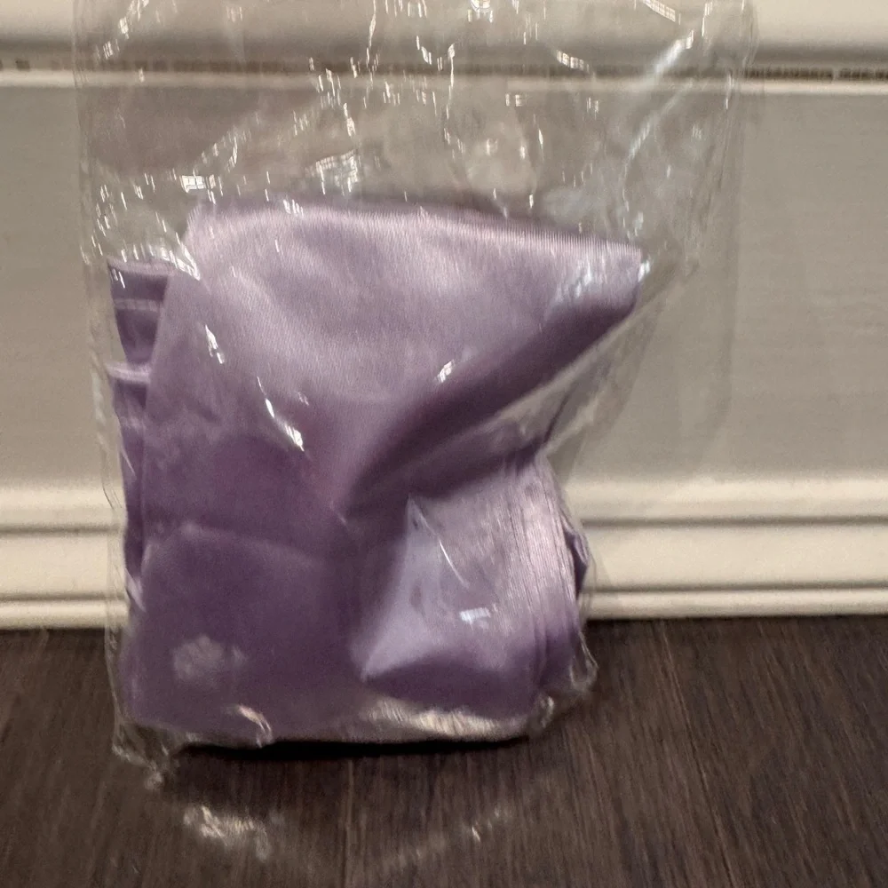 NWT Purple Princess Dress Up Gloves Girls Toddlers Kids